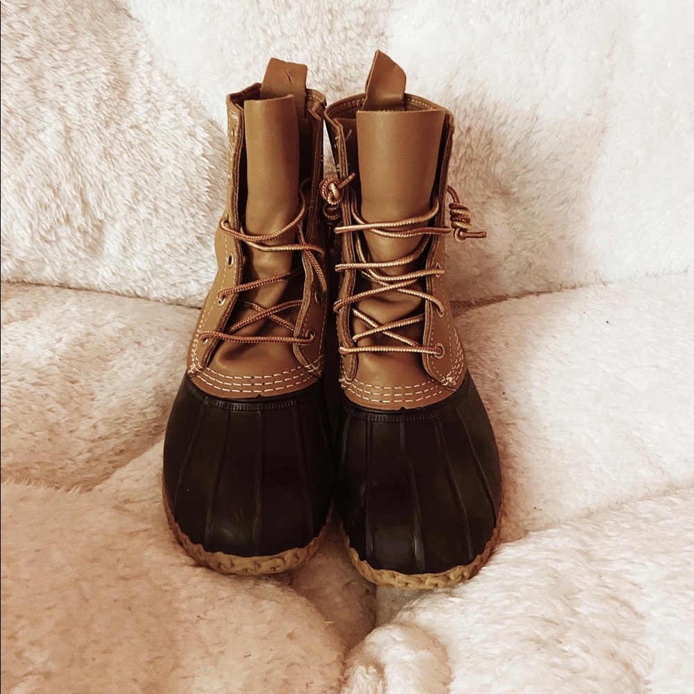 Bean boots